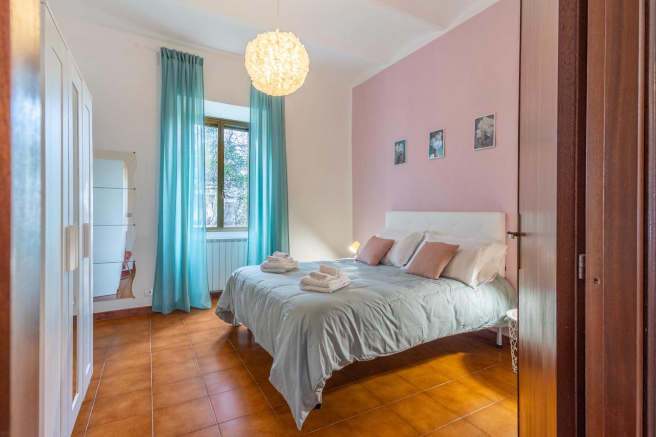 La Verde Rosa - Casa Vacanze A Due Passi Dal Lago Marta Ngoại thất bức ảnh