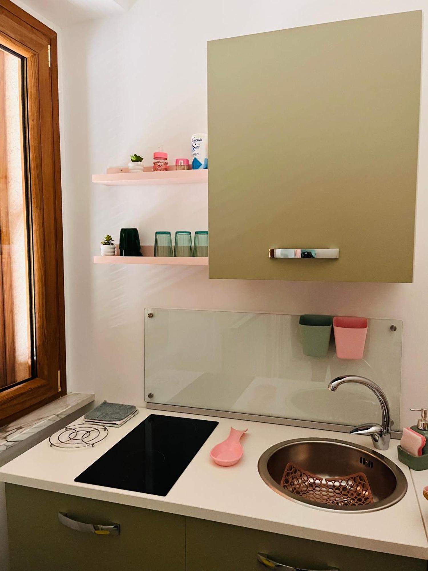 La Verde Rosa - Casa Vacanze A Due Passi Dal Lago Marta Ngoại thất bức ảnh